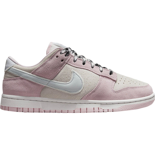 Wmns Dunk Low LX 'Pink Foam'